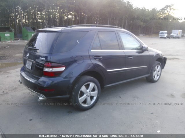 4JGBB8GB2BA647968 - 2011 MERCEDES-BENZ ML 350 4MATIC BLUE photo 4