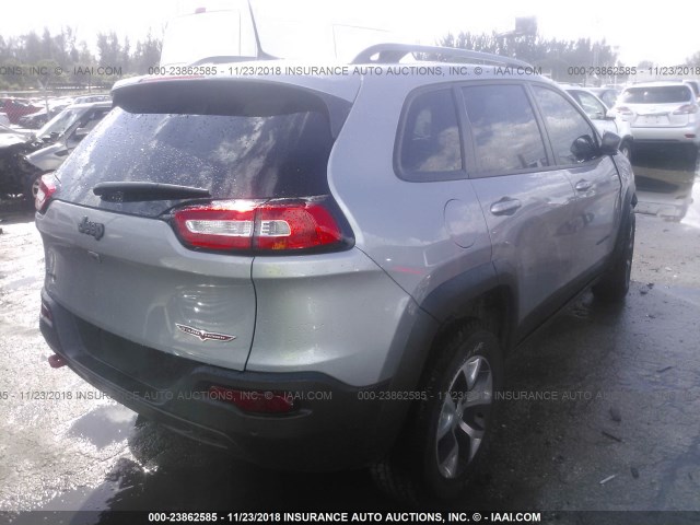 1C4PJMBB5JD569082 - 2018 JEEP CHEROKEE TRAILHAWK SILVER photo 4