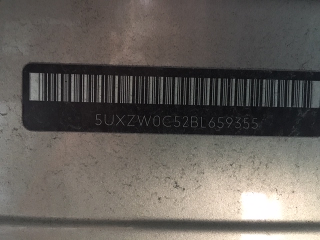 5UXZW0C52BL659355 - 2011 BMW X5 GRAY photo 1