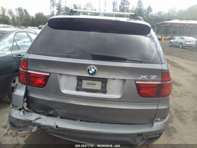 5UXZV4C53BL414168 - 2011 BMW X5 GRAY photo 6