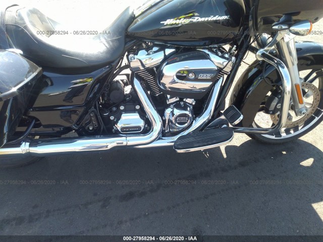 1HD1KHC37KB632695 - 2019 HARLEY-DAVIDSON FLTRX 黑色 照片 8