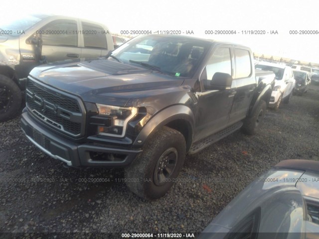 1FTFW1RG7JFE47776 - 2018 FORD F-150 BLACK photo 2