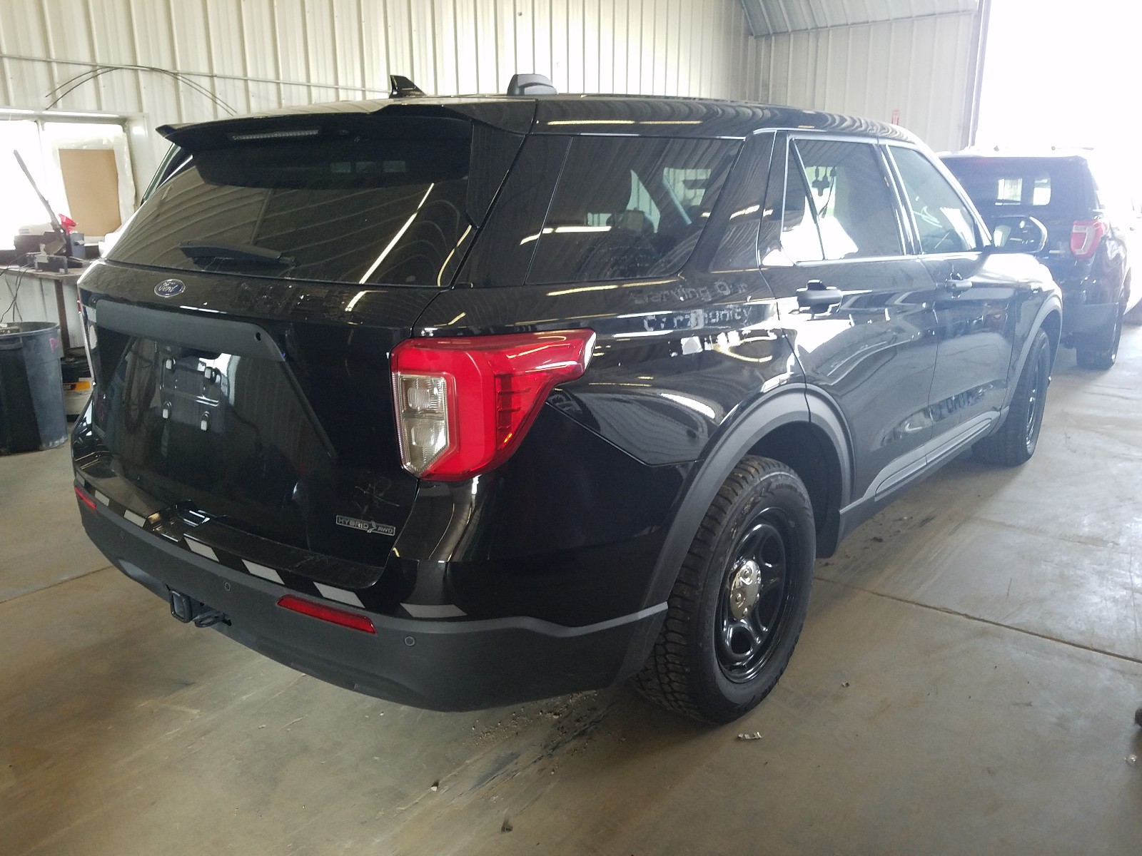 1FM5K8AW6LGB84174 - 2020 FORD EXPLORER POLICE INTERCEPTOR BLACK photo 4