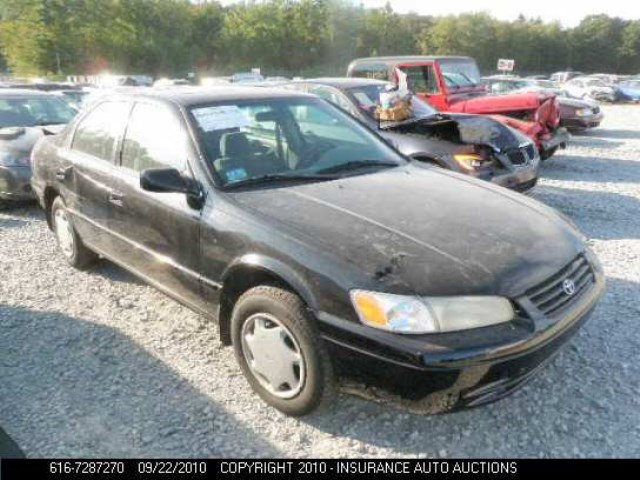 4T1BF22K1XU088167 - 1999 TOYOTA CAMRY LE/XLE BLACK photo 1