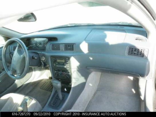 4T1BF22K1XU088167 - 1999 TOYOTA CAMRY LE/XLE BLACK photo 5